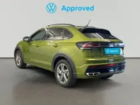 Usado VW Taigo R-line 116 CV (85 kW) 2024 Verde SUV