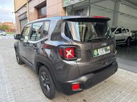 Usado Jeep Renegade 120 CV (88 kW) 2021 Gris / plata SUV