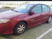 Usado Renault Laguna III Expression 110 CV (80 kW) 2008 Granate Berlina