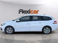 Begagnad Peugeot 308 SW Active 130 HK (95 kW) 2021 Vit Kombi