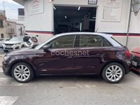 Usado Audi A1 Sportback Attraction 90 CV (66 kW) 2014 Violeta / lila Utilitario