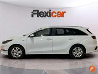 Usado Kia Ceed 120 CV (88 kW) 2022 Blanco Utilitario