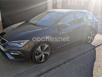 Usado Seat Leon FR 150 CV (110 kW) 2019 Gris / plata Familiar