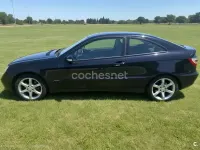 Usado Mercedes C220 Sport Edition 150 CV (110 kW) 2007 Negro Berlina