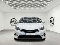 Usado Kia Ceed 136 CV (100 kW) 2022 Blanco Utilitario