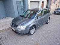 Usado VW Touran Highline 140 CV (102 kW) 2006 Gris / plata Monovolumen