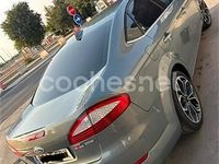 Usado Ford Mondeo Ghia 140 CV (102 kW) 2007 Gris / plata Berlina