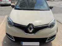 Usado Renault Captur Intens 90 CV (66 kW) 2014 Beige SUV