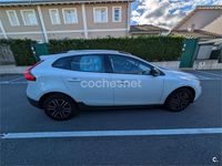 Usado Volvo V40 CC Momentum 150 CV (110 kW) 2017 Blanco Familiar
