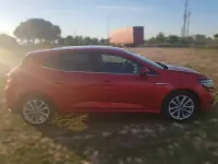 Usado Renault Mégane LIMITED 132 CV (97 kW) 2018 Rojo Utilitario