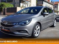Usado Opel Astra Dynamic 110 CV (80 kW) 2017 Gris / plata Berlina