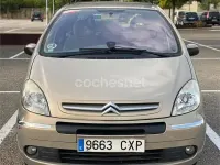 Usado Citroën Xsara Picasso Exclusive 117 CV (86 kW) 2004 Blanco Monovolumen