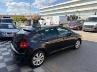 Usado Citroën C4 Exclusive 110 CV (80 kW) 2006 Negro Berlina