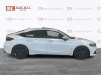 Begagnad Honda Civic Sport 184 HK (135 kW) 2022 Vit Sedan