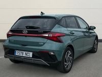 Usado Hyundai i20 100 CV (73 kW) 2025 Verde Utilitario