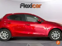 Usado Mazda 2 Style 90 CV (66 kW) 2016 Burdeos Utilitario