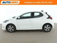 Nuevo Toyota Yaris Active 116 CV (85 kW) 2026 Blanco Utilitario