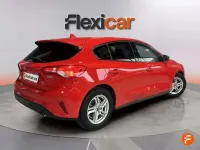 Używany Ford Focus Vignale 125 KM (91 kW) 2018 Czerwony Hatchback
