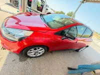 Usado Renault Clio IV Business 75 CV (55 kW) 2018 Rojo Berlina