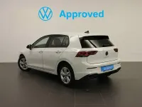 Usado VW Golf VIII 116 CV (85 kW) 2024 Blanco Berlina