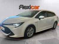 Usado Toyota Corolla Active 122 CV (89 kW) 2022 Blanco Familiar