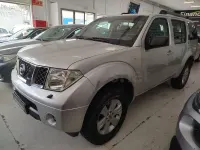 Usado Nissan Pathfinder SE 174 CV (127 kW) 2005 Gris / plata SUV