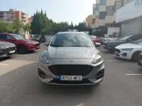 Usado Ford Kuga ST-Line 224 CV (164 kW) 2023 Plateado SUV
