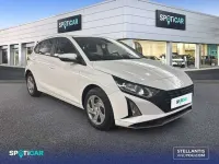 Usado Hyundai i20 80 CV (58 kW) 2025 Blanco Utilitario