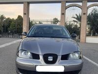 Usado Seat Ibiza Stella 64 CV (47 kW) 2003 Gris Utilitario