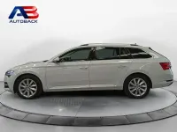 Usado Skoda Superb Ambition 218 CV (160 kW) 2020 Blanco Familiar