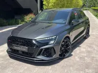 Usado Audi RS3 Sportback 400 CV (294 kW) 2022 Gris Utilitario