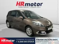 Käytetty Renault Scénic III Dynamique 130 HP (95 kW) 2012 Ruskea Tila-auto