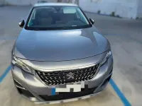Usado Peugeot 3008 Allure 131 CV (96 kW) 2019 Gris SUV