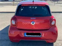 Usado Smart ForFour 90 CV (66 kW) 2019 Rojo Utilitario
