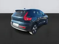 Usado Volvo XC40 Momentum 163 CV (119 kW) 2022 Azul SUV