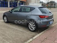 Begagnad Seat Leon Style 125 HK (91 kW) 2017 Grå Sedan