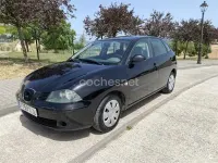 Usado Seat Ibiza 100 CV (73 kW) 2003 Negro Utilitario