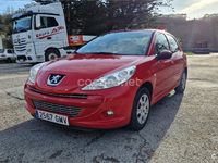 Usado Peugeot 206+ 60 CV (44 kW) 2009 Rojo Utilitario