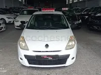 Usado Renault Clio II Business 75 CV (55 kW) 2011 Blanco Berlina
