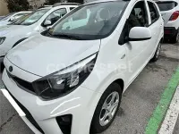 Usado Kia Picanto Plus 67 CV (49 kW) 2018 Blanco Utilitario
