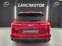 Usado Kia Ceed 120 CV (88 kW) 2023 Rojo Utilitario