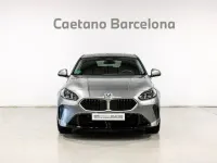 Usado BMW 118 Comfort Edition 150 CV (110 kW) 2025 Gris Utilitario