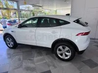 Usado Jaguar E-Pace 163 CV (119 kW) 2021 Blanco SUV