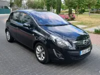 Usado Opel Corsa Selective 85 CV (62 kW) 2014 Negro Utilitario