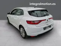 Usado Renault Mégane Business 95 CV (69 kW) 2020 Blanco Berlina