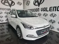 Usado Hyundai i20 84 HP (61 kW) 2016 Branco Sedan