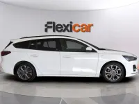 Usado Ford Focus ST-Line 155 CV (114 kW) 2023 Blanco Familiar