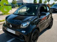 Usado Smart ForTwo Cabrio 90 CV (66 kW) 2018 Negro Descapotable