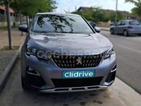 Usado Peugeot 3008 Allure 130 CV (95 kW) 2020 Gris / plata SUV