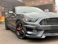 Usado Ford V8 450 CV (330 kW) 2015 Gris metalizado Utilitario